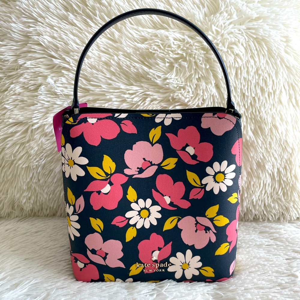 NWT Kate Spade Darcy Road Trip Floral